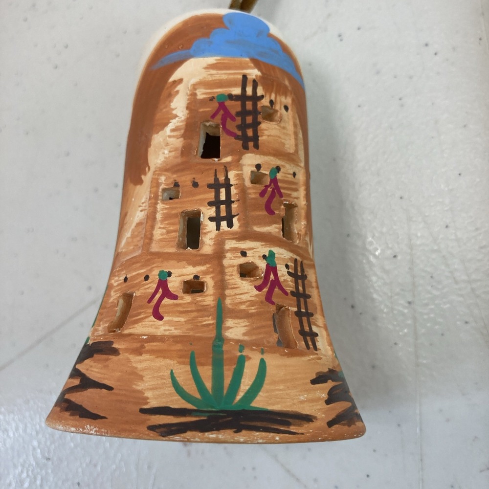 5pc Southwestern Pottery Ornament Set Santa Fe NM Hand Painted Pueblo Bell Decor - Picture 13 of 16